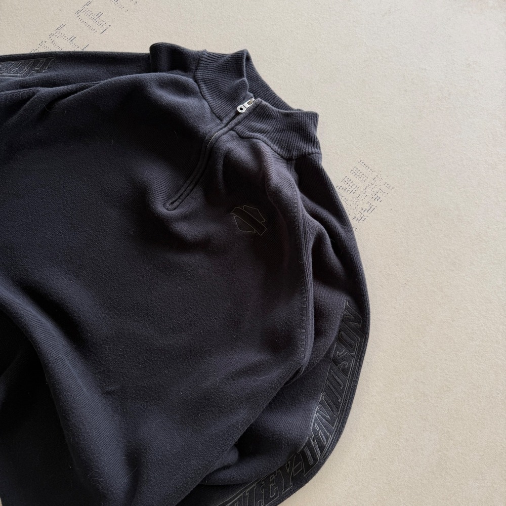 Y2K Harley Davidson Sleeve Hit Quarter Zip Sweater
